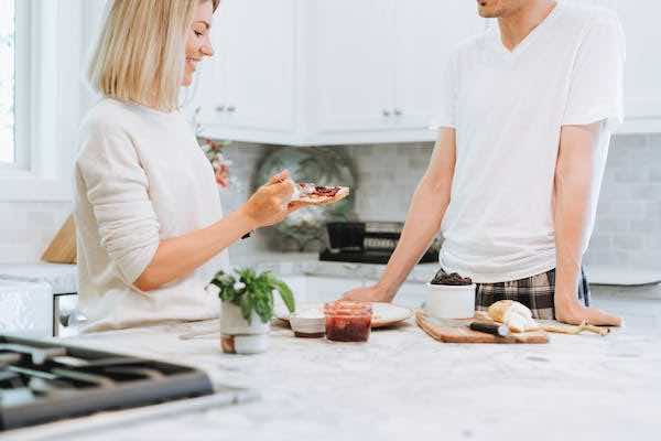 have breakfast together